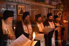 8520 - Πανηγύρισε το Βατοπαιδινό Κελλί του Αγίου Νικολάου Αμμωνά στις Καρυές (φωτογραφίες)