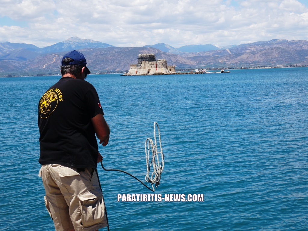 Οι Loutraki Divers καθάρισαν το βυθό στο λιμάνι του Ναυπλίου [photos] - Φωτογραφία 15
