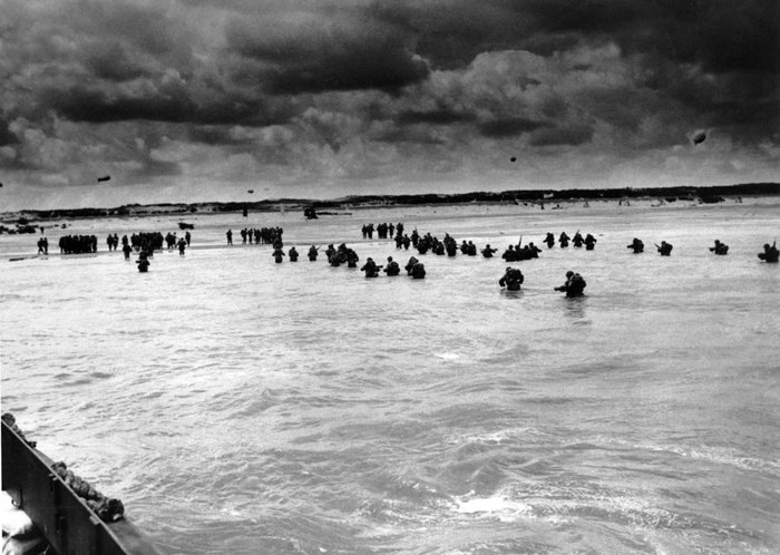 72 χρόνια από την απόβαση που σφράγισε την πορεία του Β΄ Παγκοσμίου Πολέμου [photos] - Φωτογραφία 11