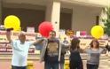 ΠΟΕΔΗΝ: Διαμαρτυρία εν χορώ και με συνοδεία κρητικής λίρας έξω από το υπουργείο Υγείας