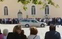 ΑΝΑΤΡΙΧΙΑΑΣΤΙΚΕΣ εικόνες από την κηδεία της Νίκης Νικολοπούλου - ΤΡΑΓΙΚΕΣ φιγούρες οι γονείς της... [photos] - Φωτογραφία 12