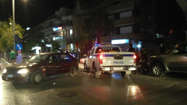 Η απρόσεκτη οδήγηση… έφερε τροχαίο στο κέντρο του Ηρακλείου και κομφούζιο - Φωτογραφία 4