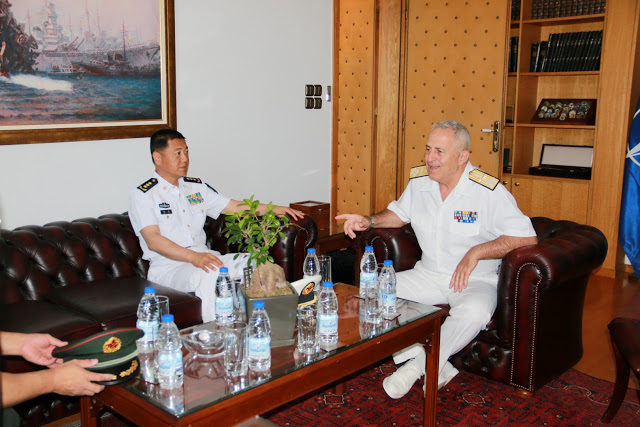 Επίσκεψη Αντιπροσωπείας Πολεμικού Ναυτικού Κίνας στο ΓΕΕΘΑ - Φωτογραφία 3