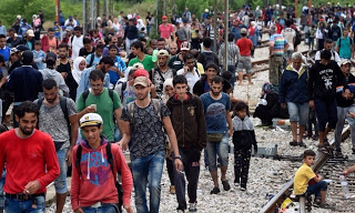 Απίστευτο! Πόσοι είναι οι πρόσφυγες και οι μετανάστες στην Ελλάδα; - Φωτογραφία 1