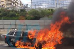 Ο ΕΚΔΟΤΗΣ Π. ΜΑΥΡΙΚΟΣ Ο ΑΠΑΝΘΡΑΚΩΜΕΝΟΣ ΑΝΔΡΑΣ ΣΤΗΝ ΑΤΤΙΚΗ ΟΔΟ;