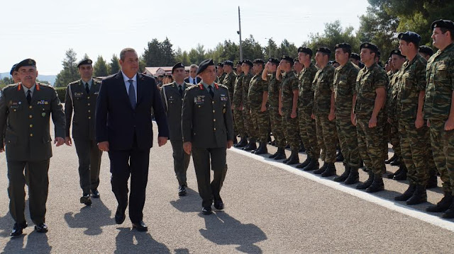 Ο ΥΕΘΑ Πάνος Καμμένος στην ορκωμοσία των νεοσυλλέκτων της 2016 Γ ΕΣΣΟ στο ΚΕΤΘ - Φωτογραφία 10