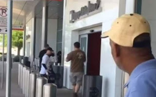 Πυροβολισμοί στο αεροδρόμιο του Ντάλας -Ένας άνδρας τραυματίστηκε [video] - Φωτογραφία 1