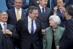 Επικίνδυνη φούσκα οι αρνητικές αποδόσεις στα ομόλογα