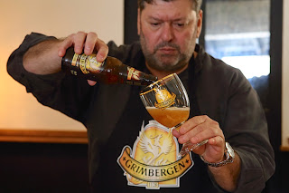 Βoobluge: Ο νέος τρόπος να πιεις την μπύρα σου που ΣΙΓΟΥΡΑ θέλεις να δοκιμάσεις... - Φωτογραφία 1