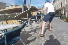 Άγριο ξύλο στη Γαλλία μεταξύ Άγγλων και Ρώσων οπαδών του Euro 2016 [photos]