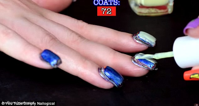 Beauty vlogger βάφει τα νύχια της με 116 στρώσεις μανό! [photos+video] - Φωτογραφία 3