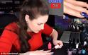 Beauty vlogger βάφει τα νύχια της με 116 στρώσεις μανό! [photos+video] - Φωτογραφία 2