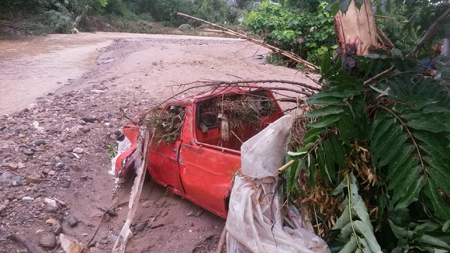 Εικόνες καταστροφής στην Κομοτηνή - Πλημμύρισαν χωράφια και παρασύρθηκαν αυτοκίνητα [photos] - Φωτογραφία 5