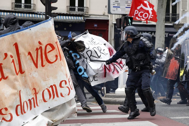 Νέα επεισόδια στο Παρίσι σε διαδήλωση για τα εργασιακά -Πάνω από 20 τραυματίες  [photos] - Φωτογραφία 2