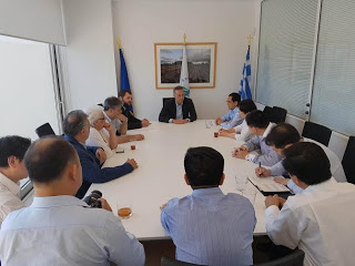 Επίσκεψη Κινέζων αξιωματούχων στη Γλυφάδα - Φωτογραφία 1