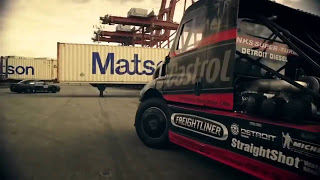 Δείτε τι κάνει αυτό το φορτηγό και θα μείνετε ΑΦΩΝΟΙ! [video] - Φωτογραφία 1
