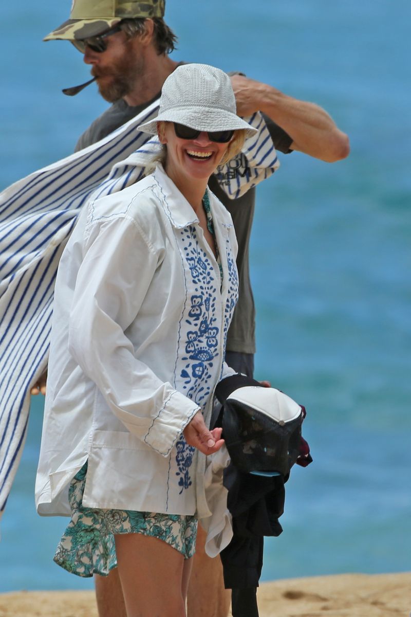 Χωρίς photoshop: Η 48χρονη Τζούλια Ρόμπερτς με μπικίνι στη Χαβάη [photos] - Φωτογραφία 14
