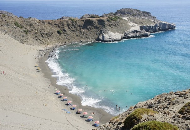 Μια συγκλονιστική παραλία στην Ελλάδα που θα σε κάνει να χάσεις την αίσθηση του χρόνου... [photos] - Φωτογραφία 4