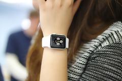 Βρέθηκε ο τρόπος για δικά μας θέματα στο Apple Watch