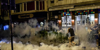 Τουρκία: Η αστυνομία επιτέθηκε σε οπαδούς των Radiohead - Φωτογραφία 1