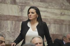Η Όλγα Κεφαλογιάννη τράβηξε τα βλέμματα στα εγκαίνια του Μουσείου... [photos]