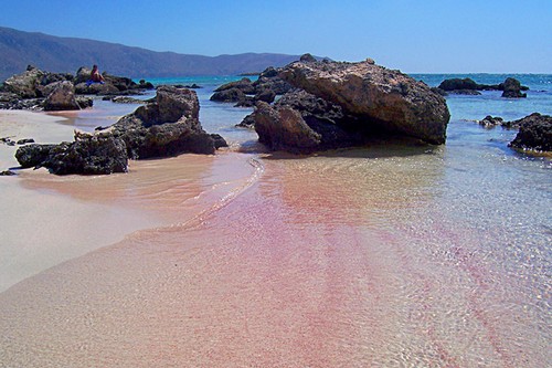 Μοναδικές ροζ παραλίες σε όλο τον κόσμο! [photos] - Φωτογραφία 2