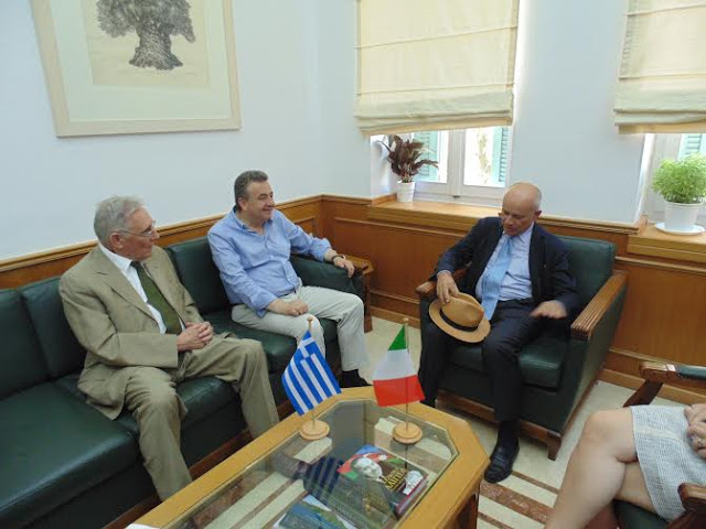 Επίσκεψη του Ιταλού Πρέσβη στον Περιφερειάρχη Κρήτης - Φωτογραφία 2