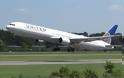 Ταλαιπωρία και σπασμένα νεύρα σε πτήση της United Airlines από την Αθήνα προς τη Νέα Υόρκη