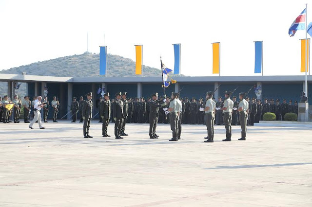 Η πολιτική και στρατιωτική ηγεσία του ΥΠΕΘΑ στην τελετή ορκωμοσίας νέων Ανθυπολοχαγών‏‎ - Φωτογραφία 5