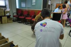 Διανομή 2400 καινούργιων παπουτσιών TOMS σε άπορα παιδιά σε Θεσσαλονίκη και Κρήτη