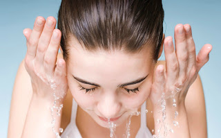 Πόσες φορές την ημέρα πρέπει να πλένεις το πρόσωπο σου; - Φωτογραφία 1