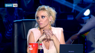 X Factor: Οργισμένο βλέμμα της Πέγκυς Ζήνα στον Θοδωρή Μαραντίνη την ώρα της ψηφοφορίας - Φωτογραφία 1