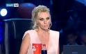 X Factor: Οργισμένο βλέμμα της Πέγκυς Ζήνα στον Θοδωρή Μαραντίνη την ώρα της ψηφοφορίας - Φωτογραφία 2