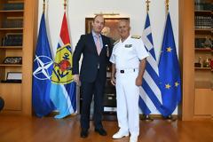 Συνάντηση Αρχηγού ΓΕΕΘΑ με τον Πρέσβυ του Βελγίου