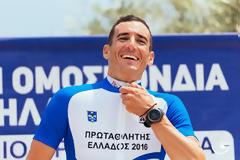 Ο Γιάννης Ταμουρίδης πρωταθλητής  και στον αγώνα αντοχής των ανδρών