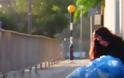 Λεμεσός: Κοριτσάκι έψαχνε στα σκουπίδια για φαγητό [video]