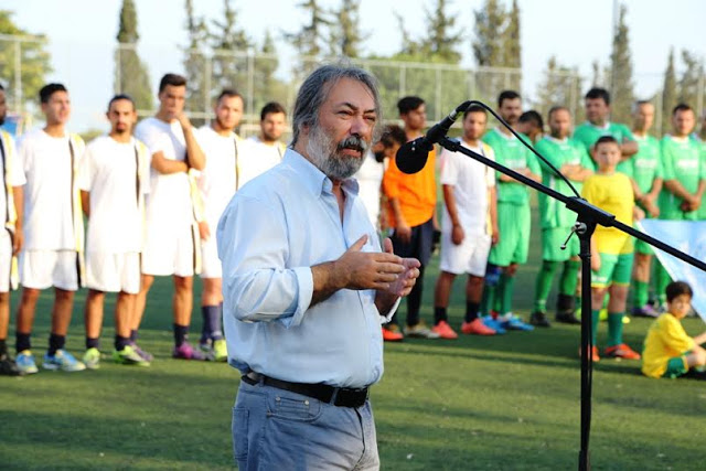 Φιλικός αγώνας ποδοσφαίρου στο Χαϊδάρι για τη στήριξη των προσφύγων - Φωτογραφία 12