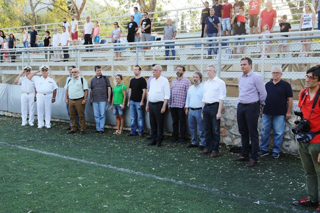 Φιλικός αγώνας ποδοσφαίρου στο Χαϊδάρι για τη στήριξη των προσφύγων - Φωτογραφία 16