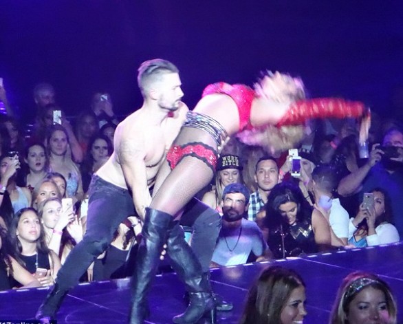 Ολική επαναφορά: H Britney Spears έχει αποκτήσει το ΤΕΛΕΙΟ κορμί - Φωτογραφία 6