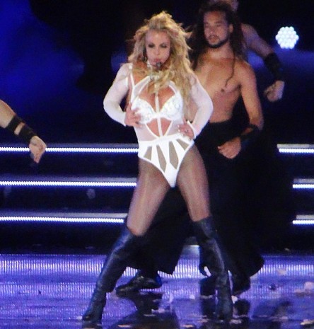 Ολική επαναφορά: H Britney Spears έχει αποκτήσει το ΤΕΛΕΙΟ κορμί - Φωτογραφία 9