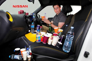 Η Nissan έχει ειδικό τμήμα σχεδίασης για τις... ποτηροθήκες! - Φωτογραφία 1