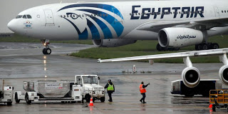 Τα πρώτα στοιχεία που φέρνει στο φως το μαύρο κουτί του αεροπλάνου της EgyptAir που συνετρίβη στη Μεσόγειο τον περασμένο Μάιο - Φωτογραφία 1