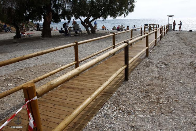 Ολοκληρωμένη υποδομή για ΑΜΕΑ στην παραλία της Γλυφάδας - Φωτογραφία 3