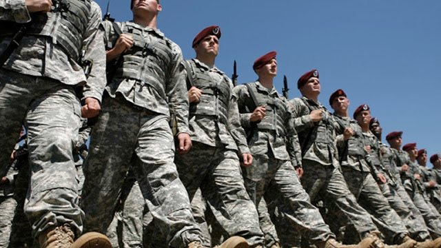 Δεκτοί στο εξής οι τρανσέξουαλ στον αμερικανικό στρατό - Φωτογραφία 1