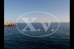 Εργασίες ανάσυρσης του F16 που είχε συντριβεί ανοιχτά της Γαύδου - ΦΩΤΟ