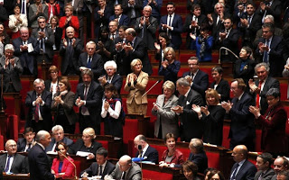 Γαλλία: Ομόφωνα εγκρίθηκε η ποινικοποίηση της άρνησης της γενοκτονίας των Αρμενίων - Φωτογραφία 1