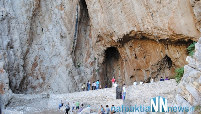 Προσκύνημα στο σπήλαιο του Άη Νικόλα στη Βαράσοβα [video] - Φωτογραφία 4