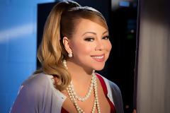 ΑΥΤΕΣ είναι οι φωτογραφίες που η Mariah Carey θέλει να εξαφανίσει! [photos]