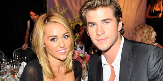 Δείτε που πήγε η Miley Cyrus και ο Liam Hemsworth! [photos] - Φωτογραφία 1