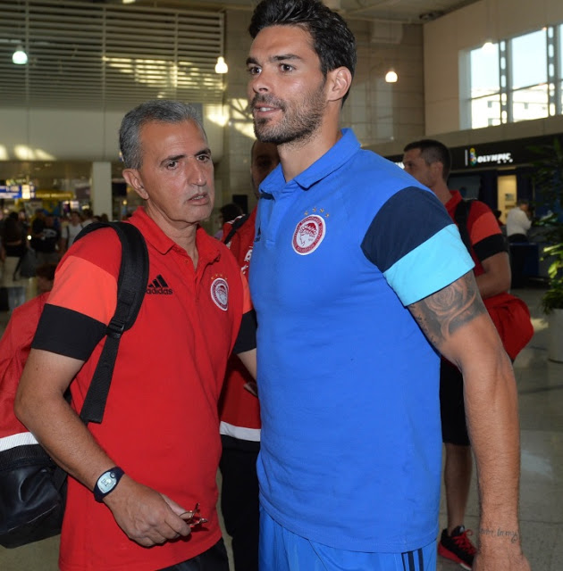 ΠΕΤΑΞΕ ΓΙΑ ΒΕΛΓΙΟ Ο ΘΡΥΛΟΣ (PHOTOS) - Φωτογραφία 10